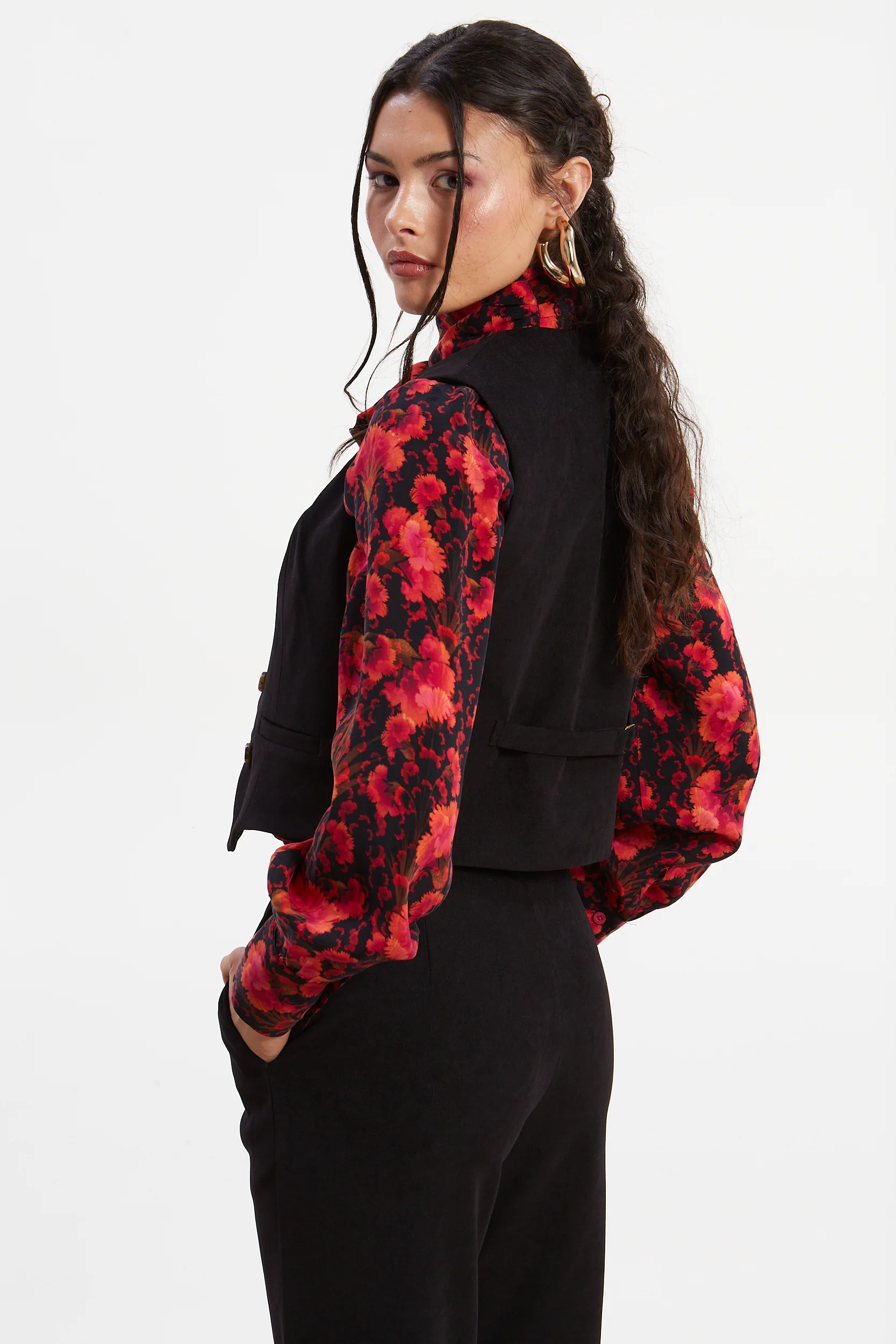 Andrea black vest - Image 2