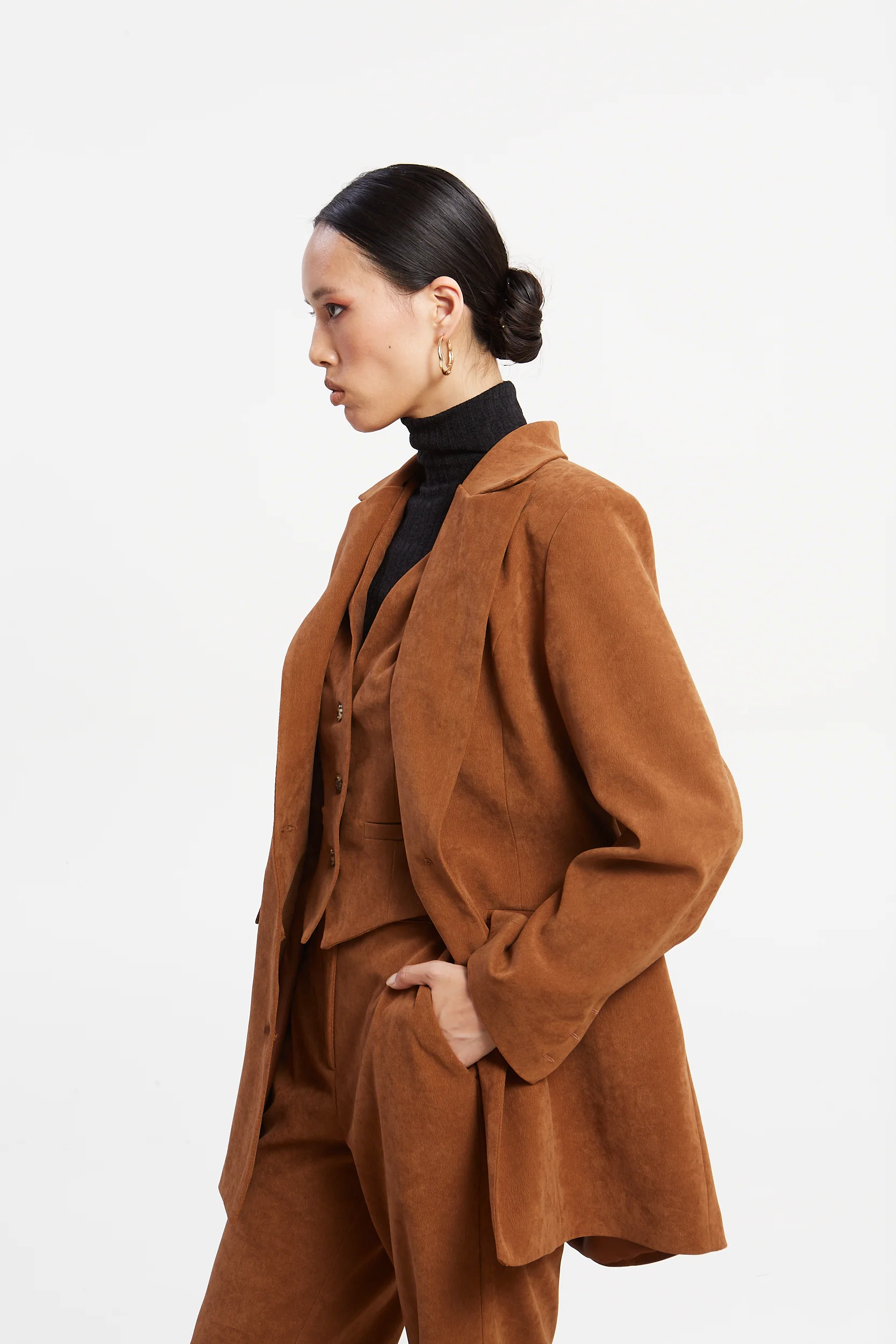Andrea oversized camel blazer - Image 2