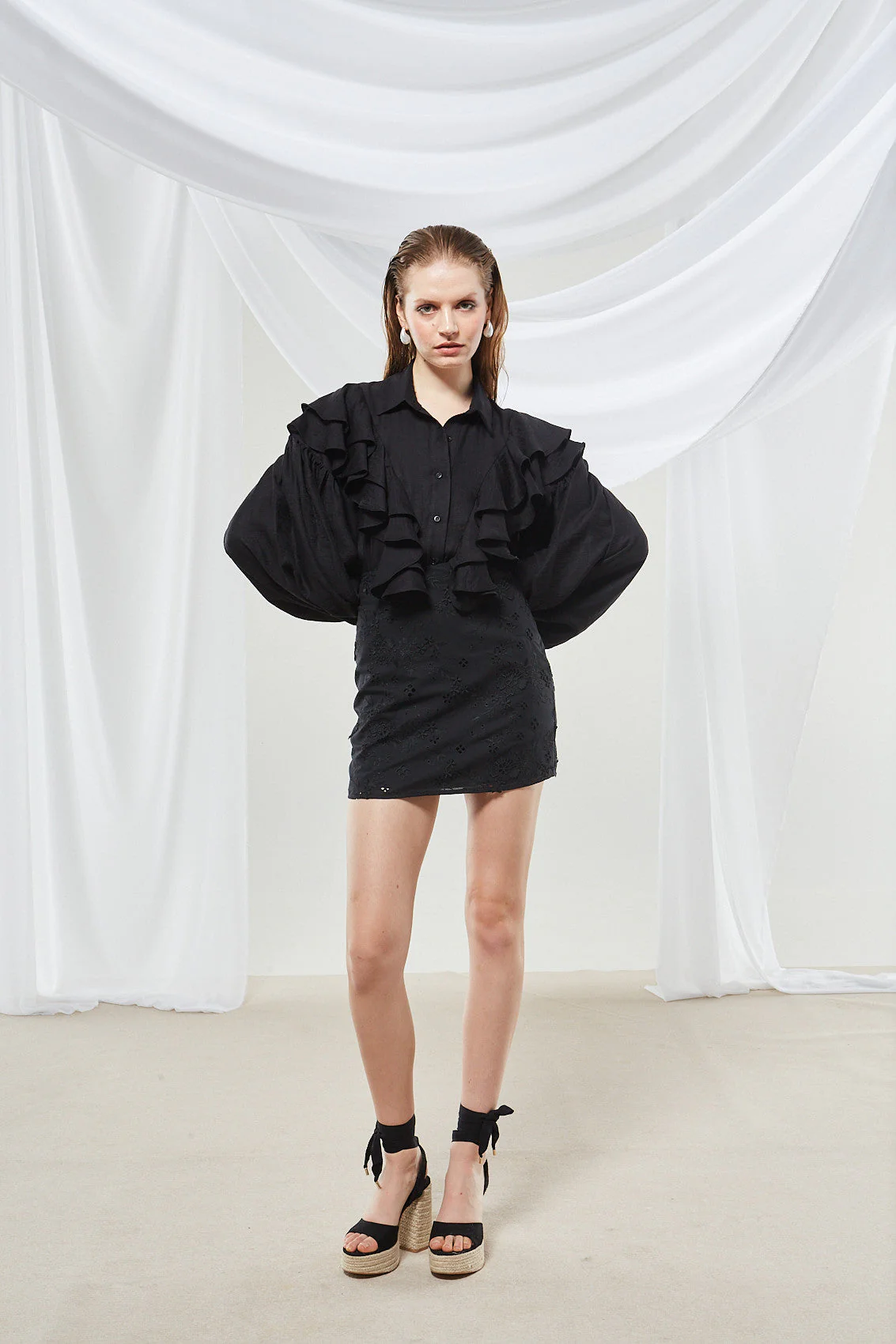Aster broderie mini black skirt