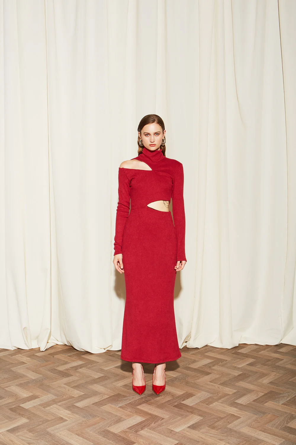 Clara rib knit red dress - Image 3