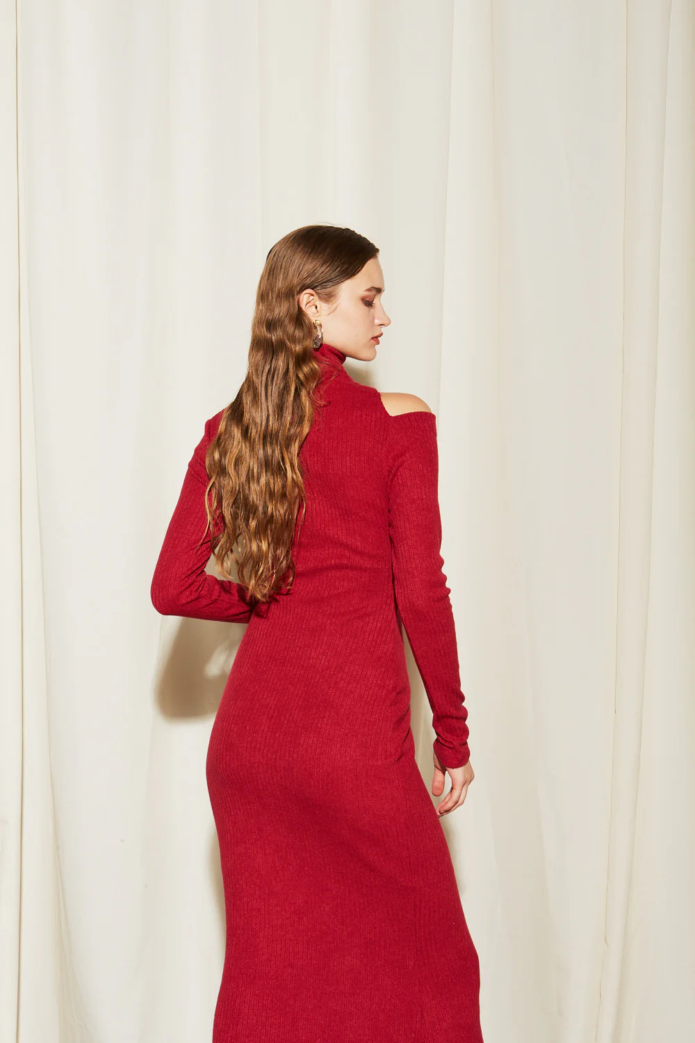 Clara rib knit red dress - Image 5
