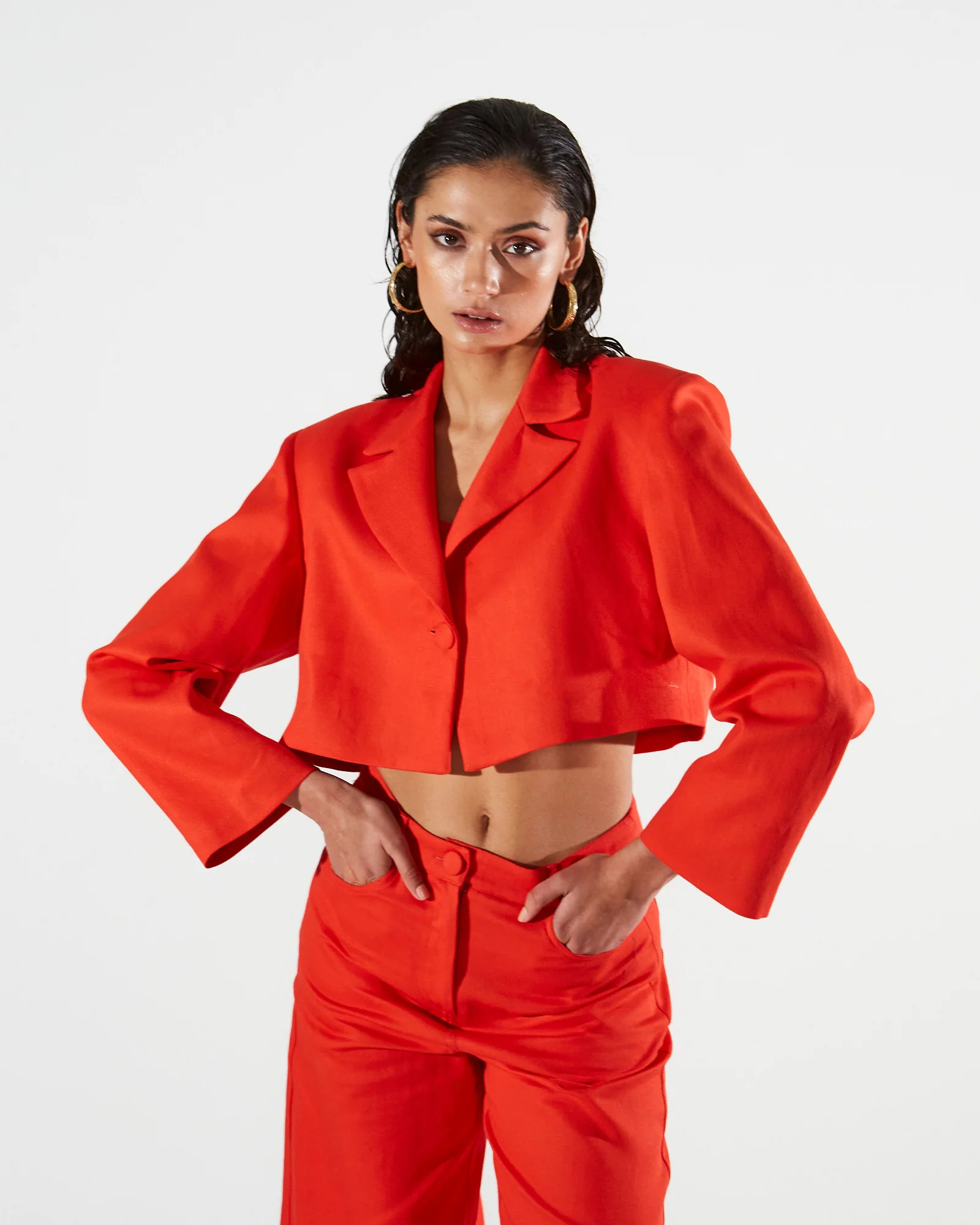 Clio cotton cropped red blazer - Image 3