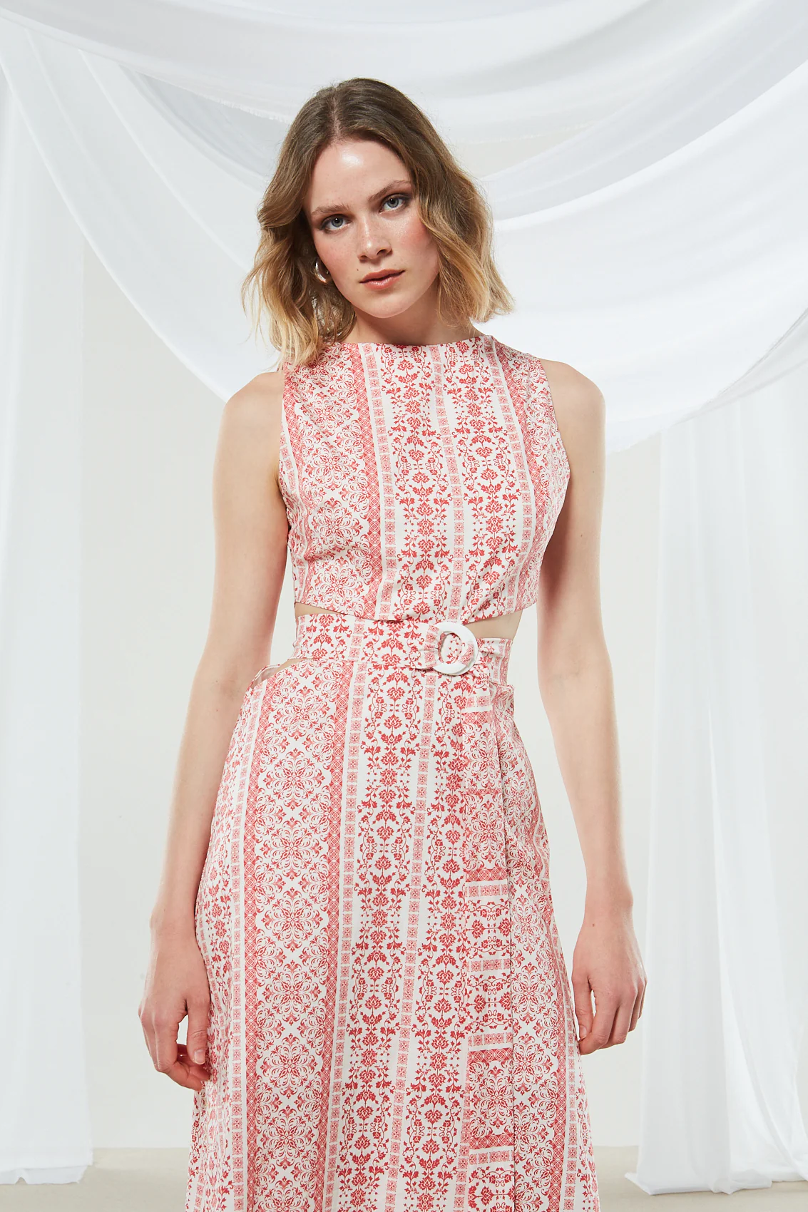 Daisy cotton cut out dress - Image 5