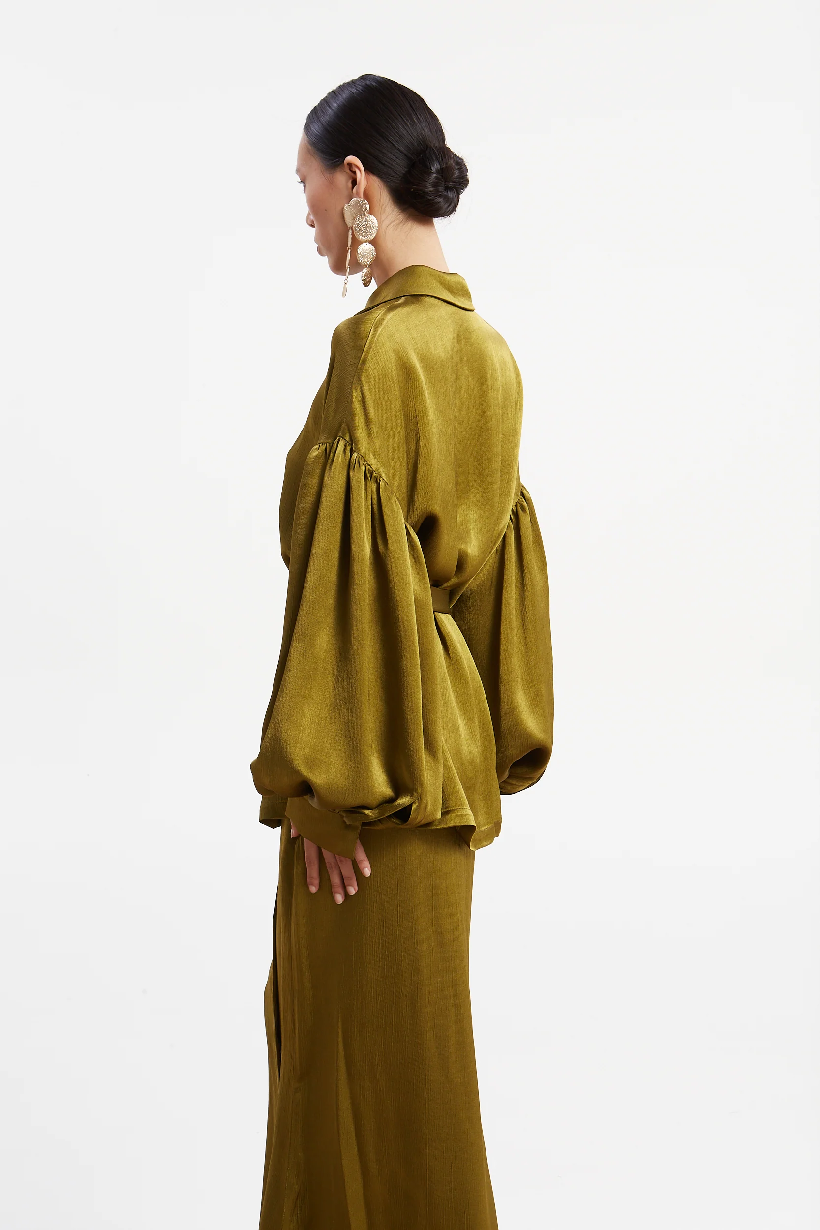Diana satin olive shirt - Image 3