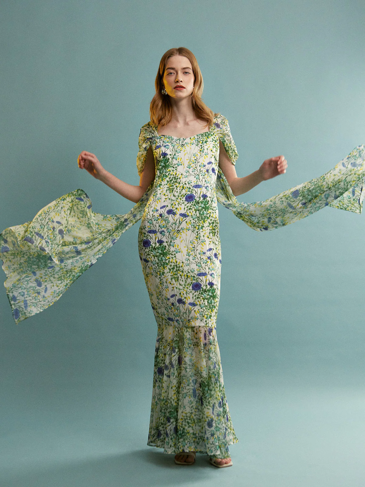 Erin floral maxi dress - Image 3