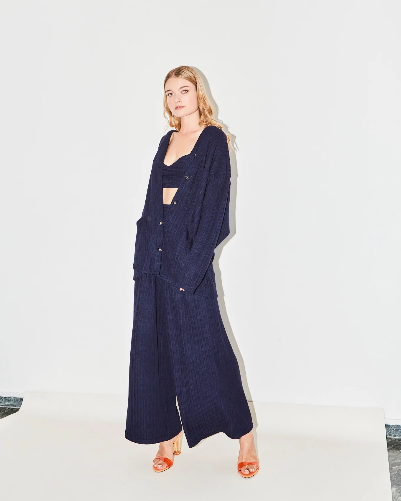 Hera knitted blue top - Image 4