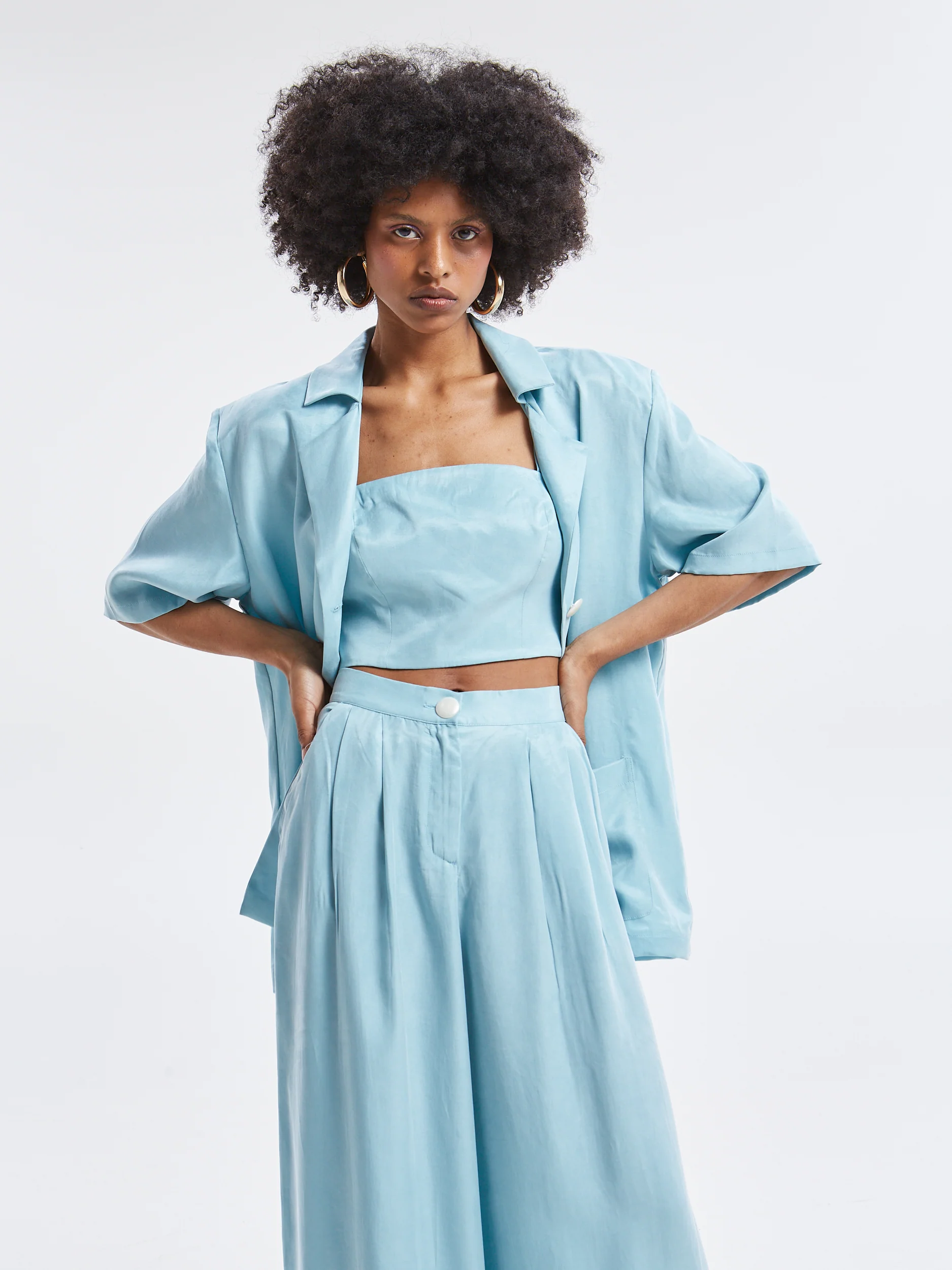 Ilyra lyocell azure cropped top - Image 4