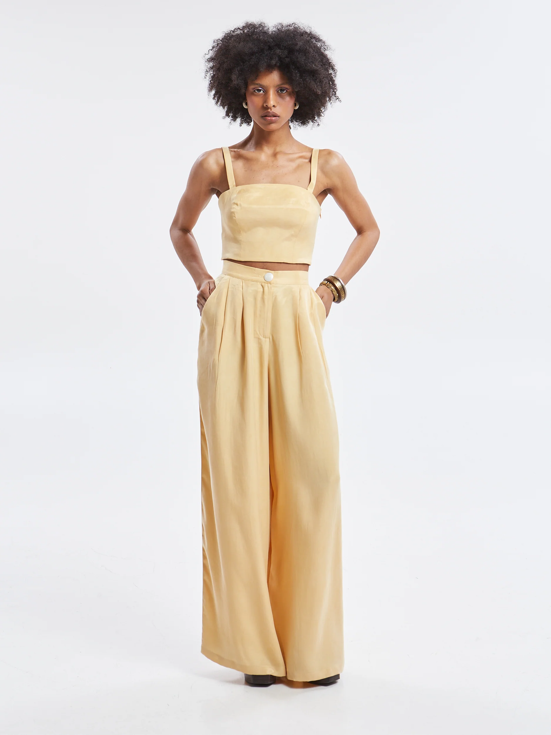 Ilyra lyocell cropped banana top - Image 5