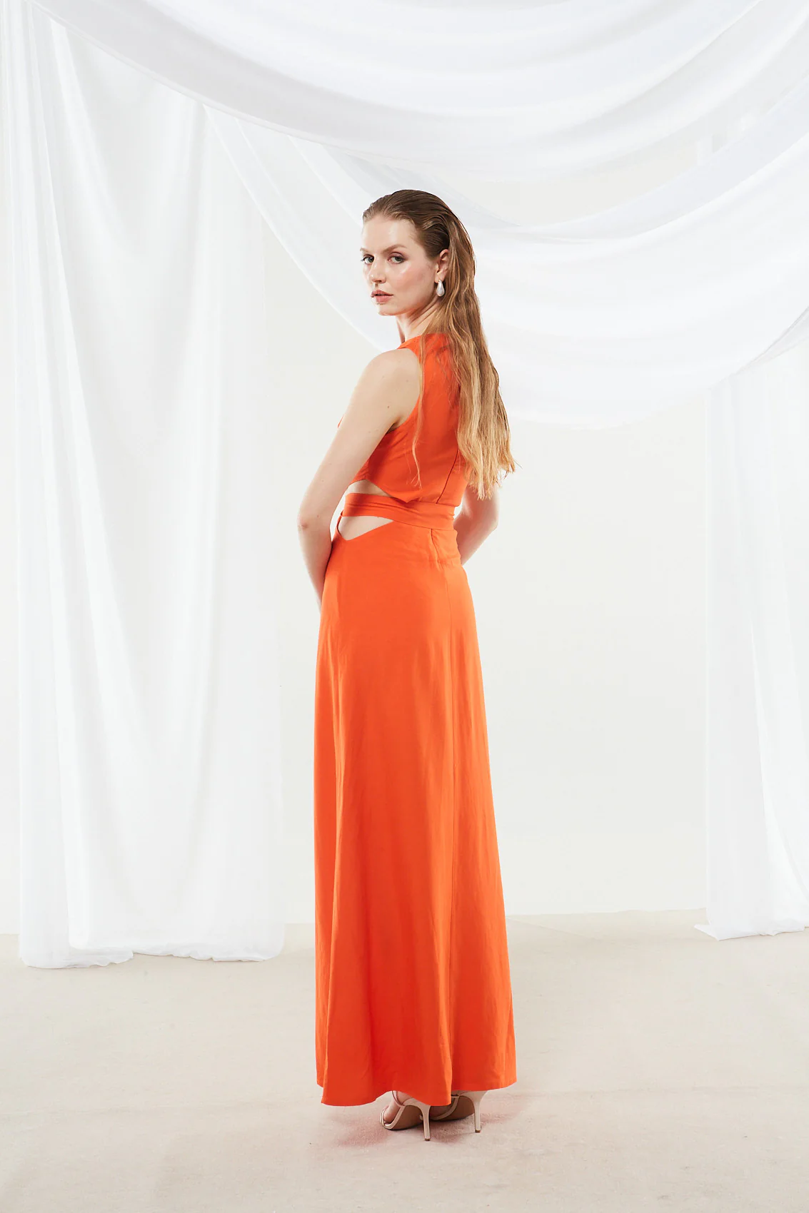 Ivy cut out coral red dress - Image 8