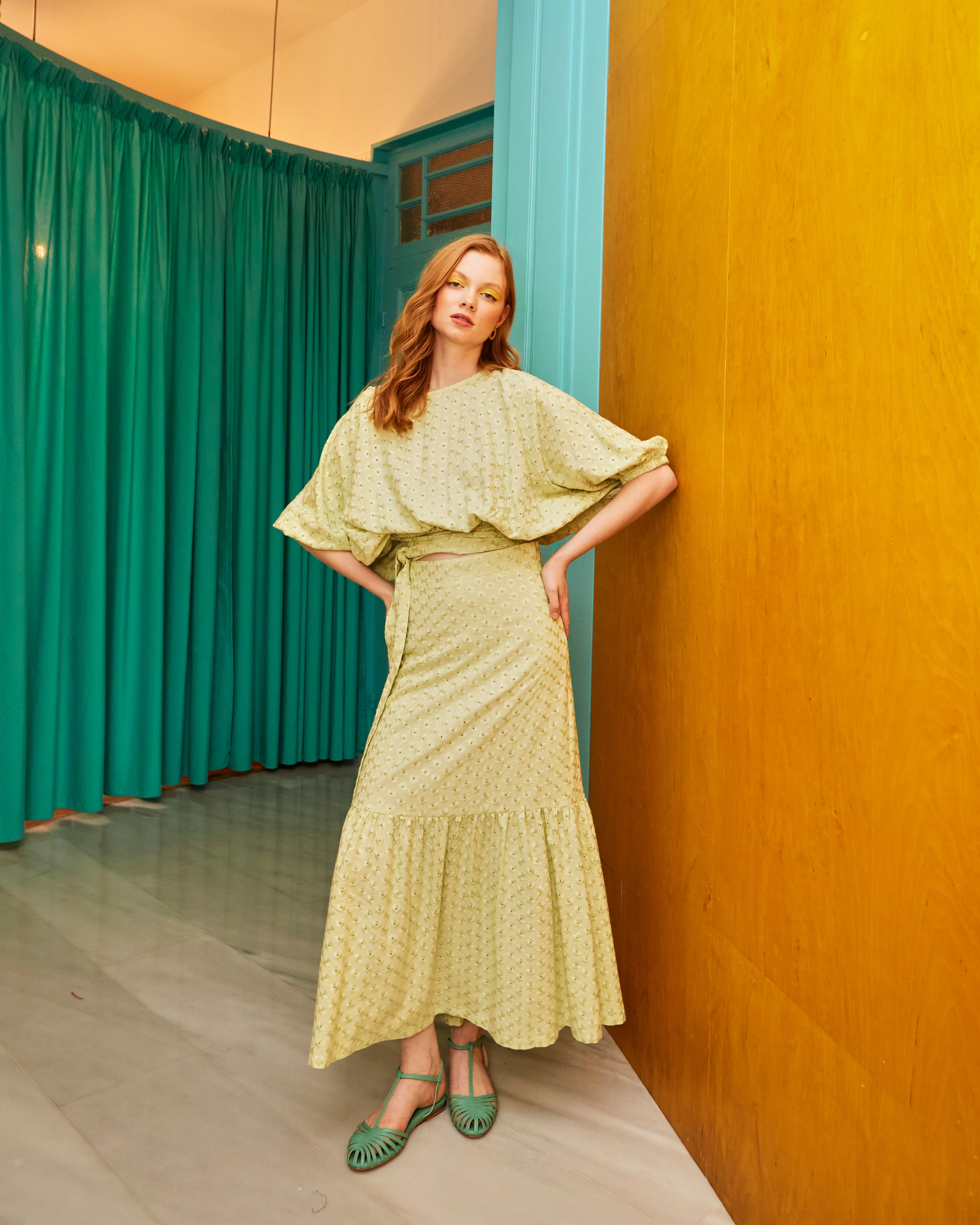 Julia cotton broderie pistachio skirt - Image 3