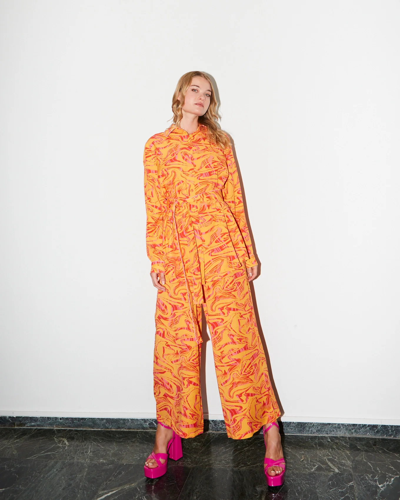 Lotus tencel printed pants