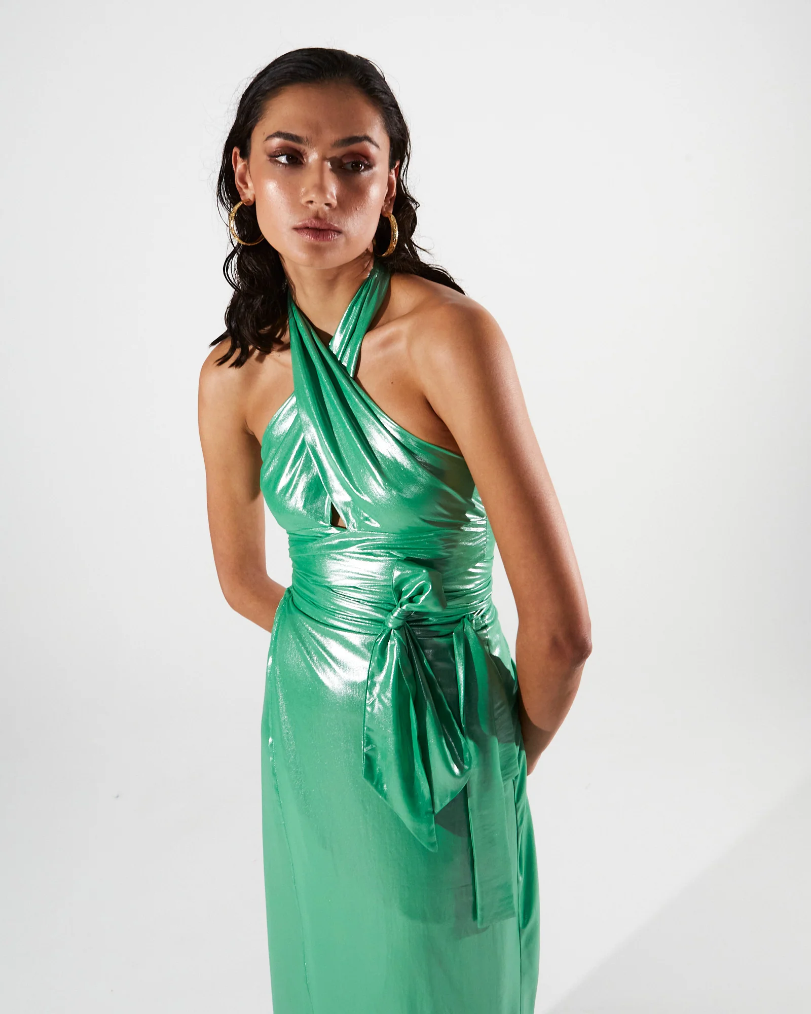 Magnolia shiny green top