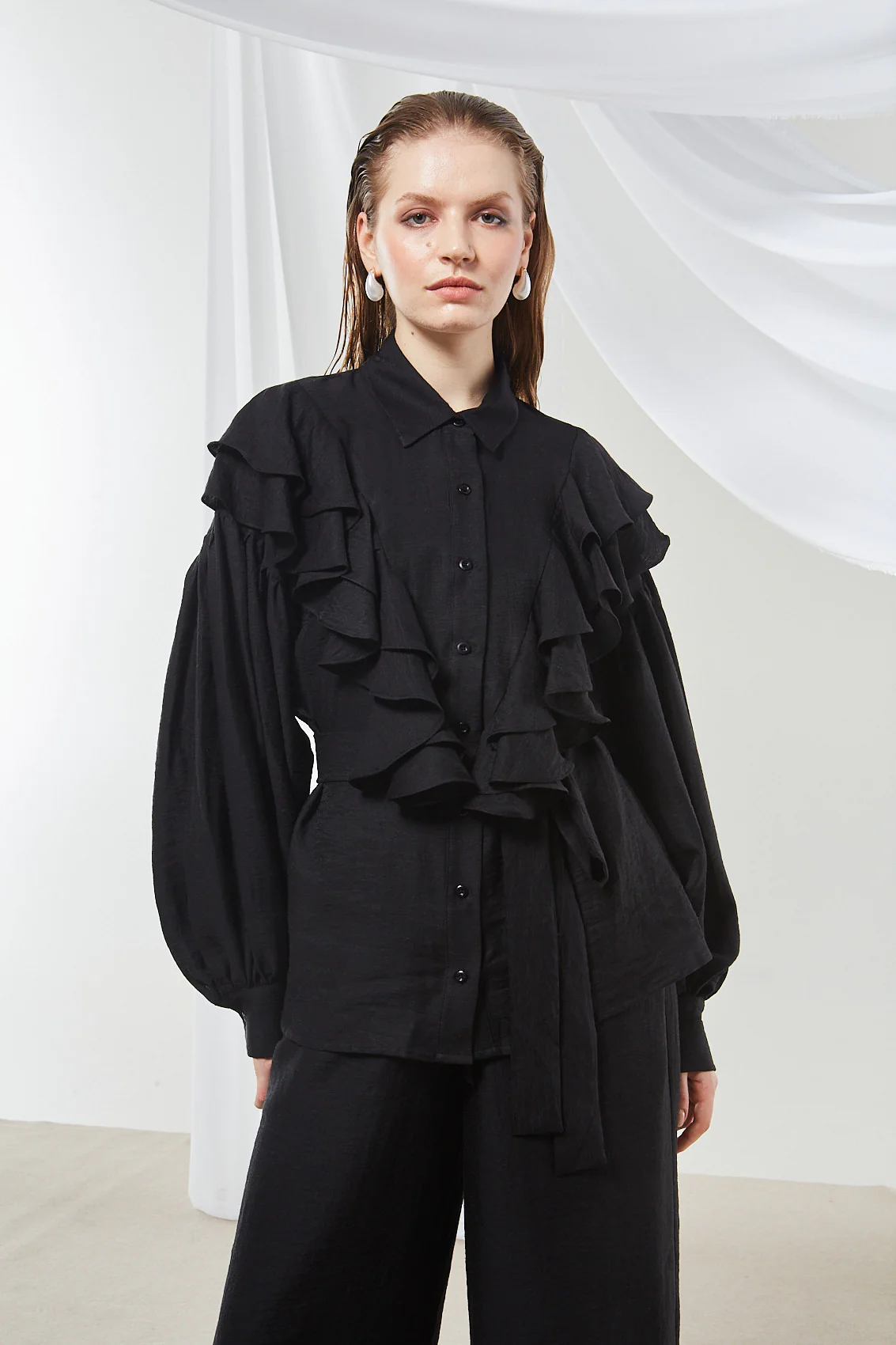 Margot ruffle black shirt - Image 9