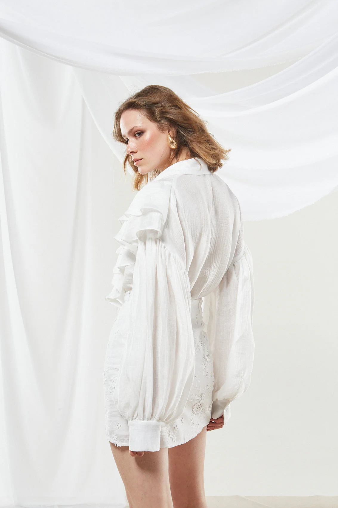Margot ruffle white shirt - Image 4
