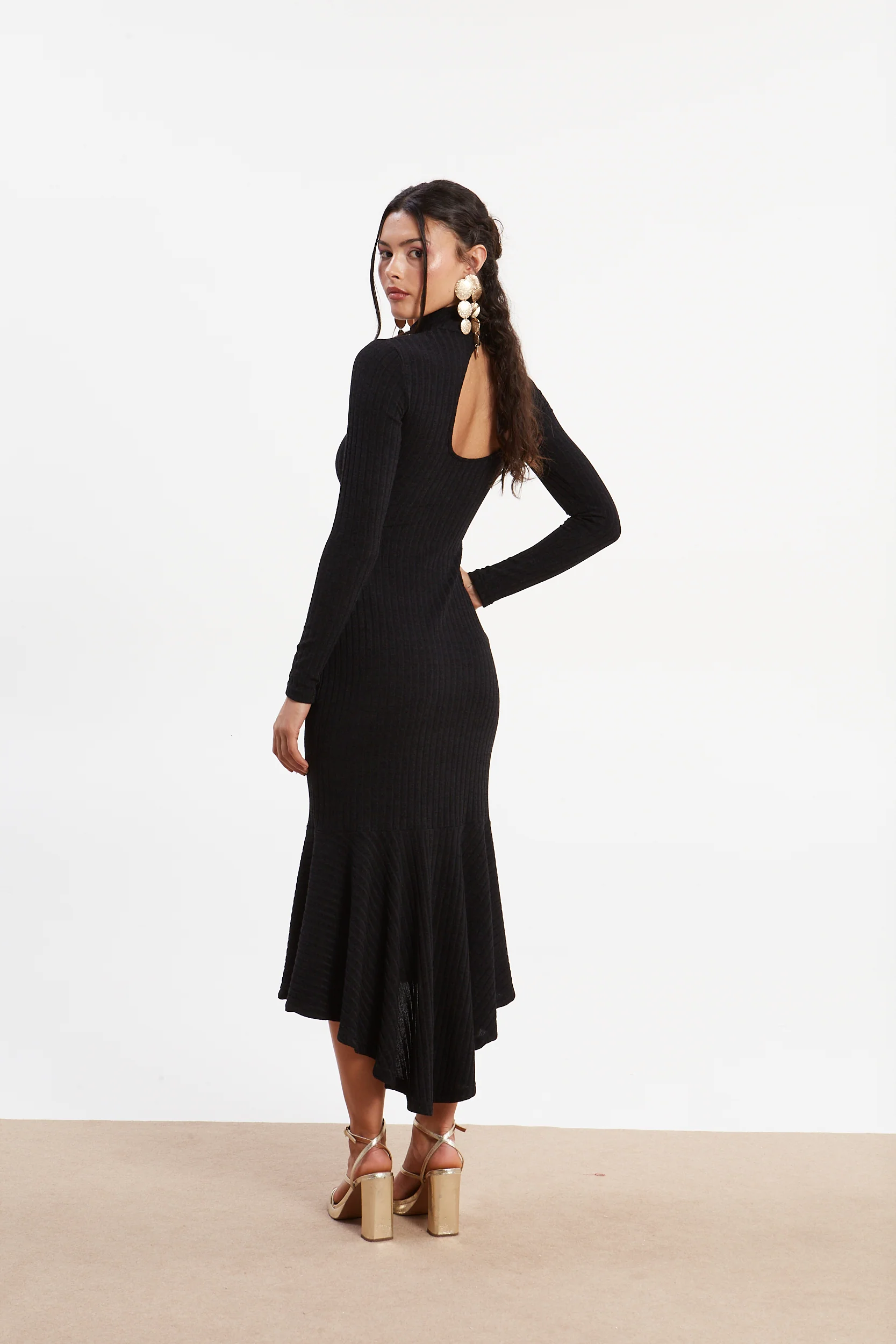 Matilda rib knit turtleneck black dress - Image 3