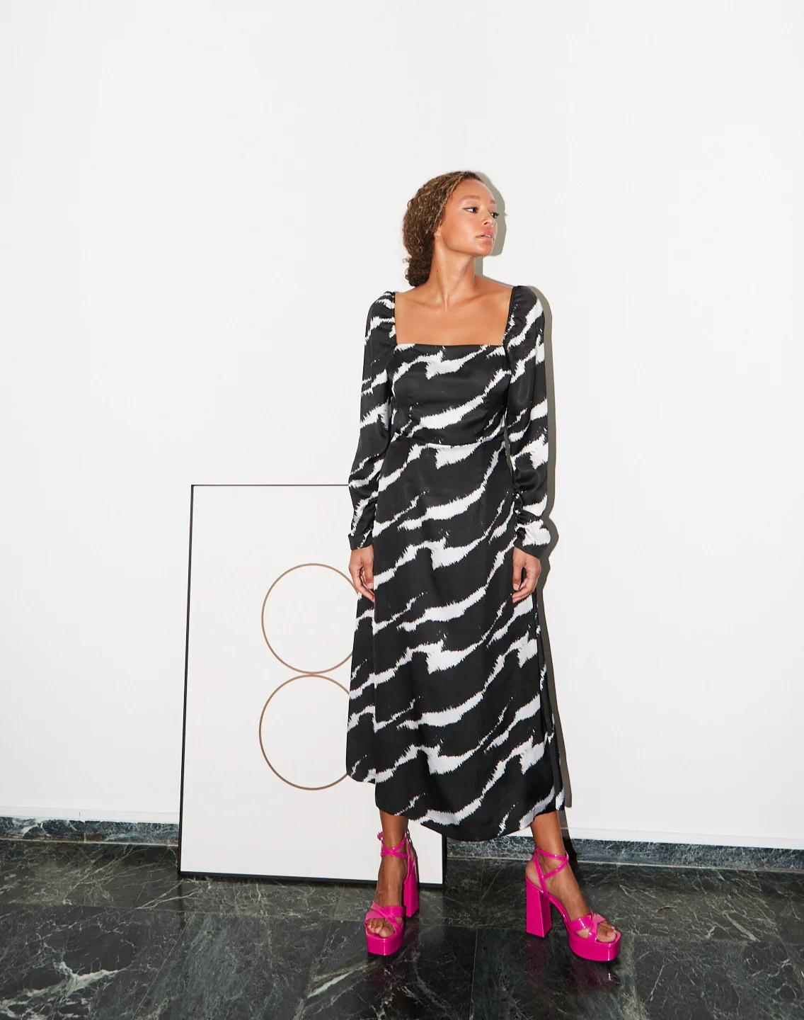 Melania satin printed dress - Image 3