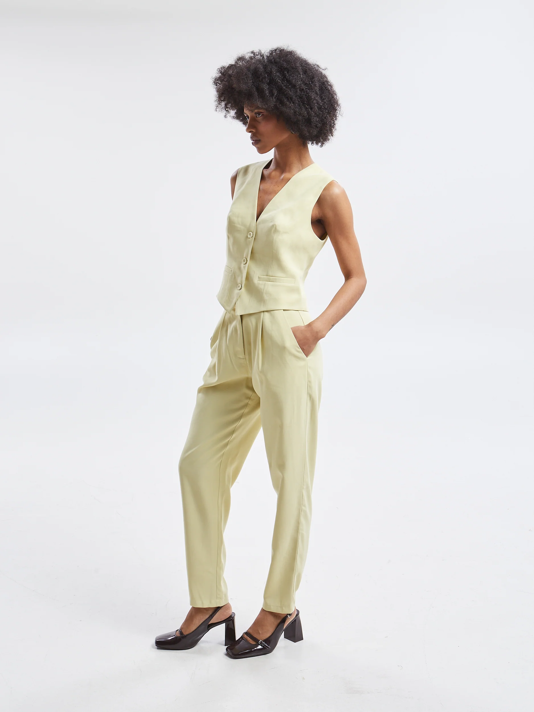 Mireya banana vest - Image 5