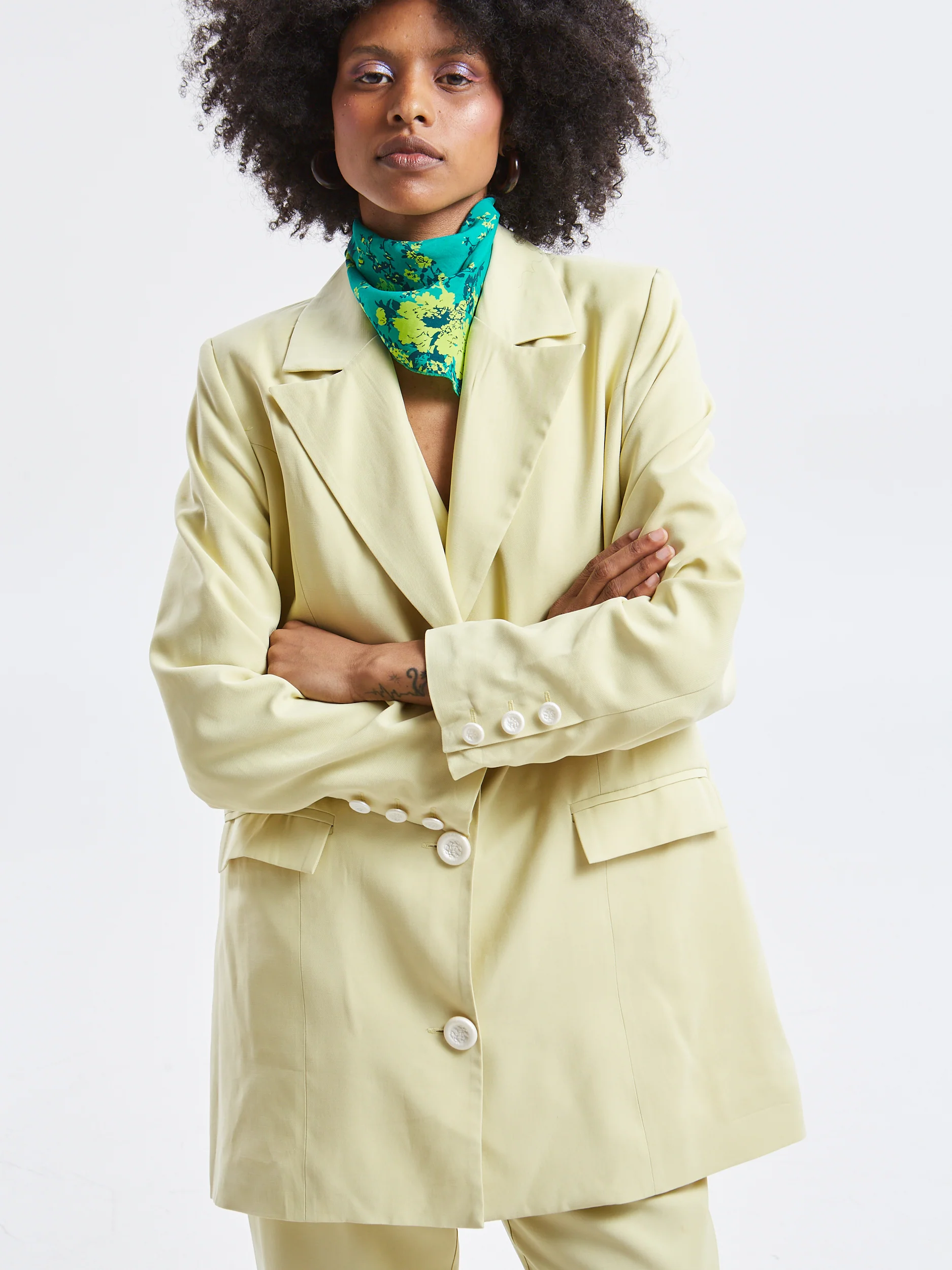 Mireya oversized banana blazer - Image 6