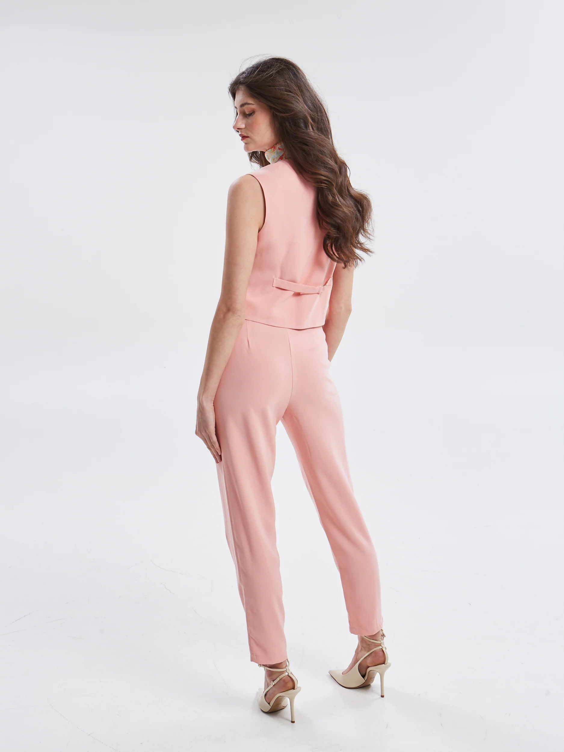 Mireya peach vest - Image 3