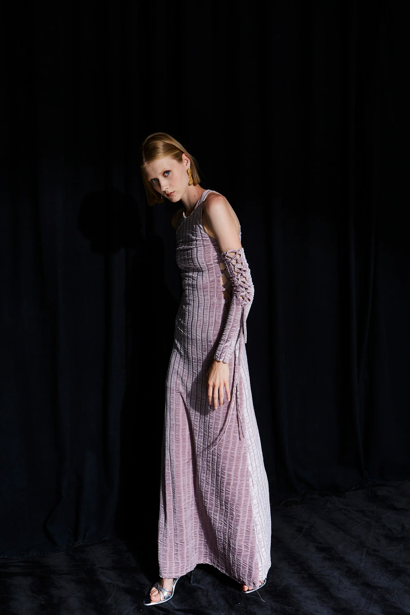 Raquel velvet striped nude dress - Image 5