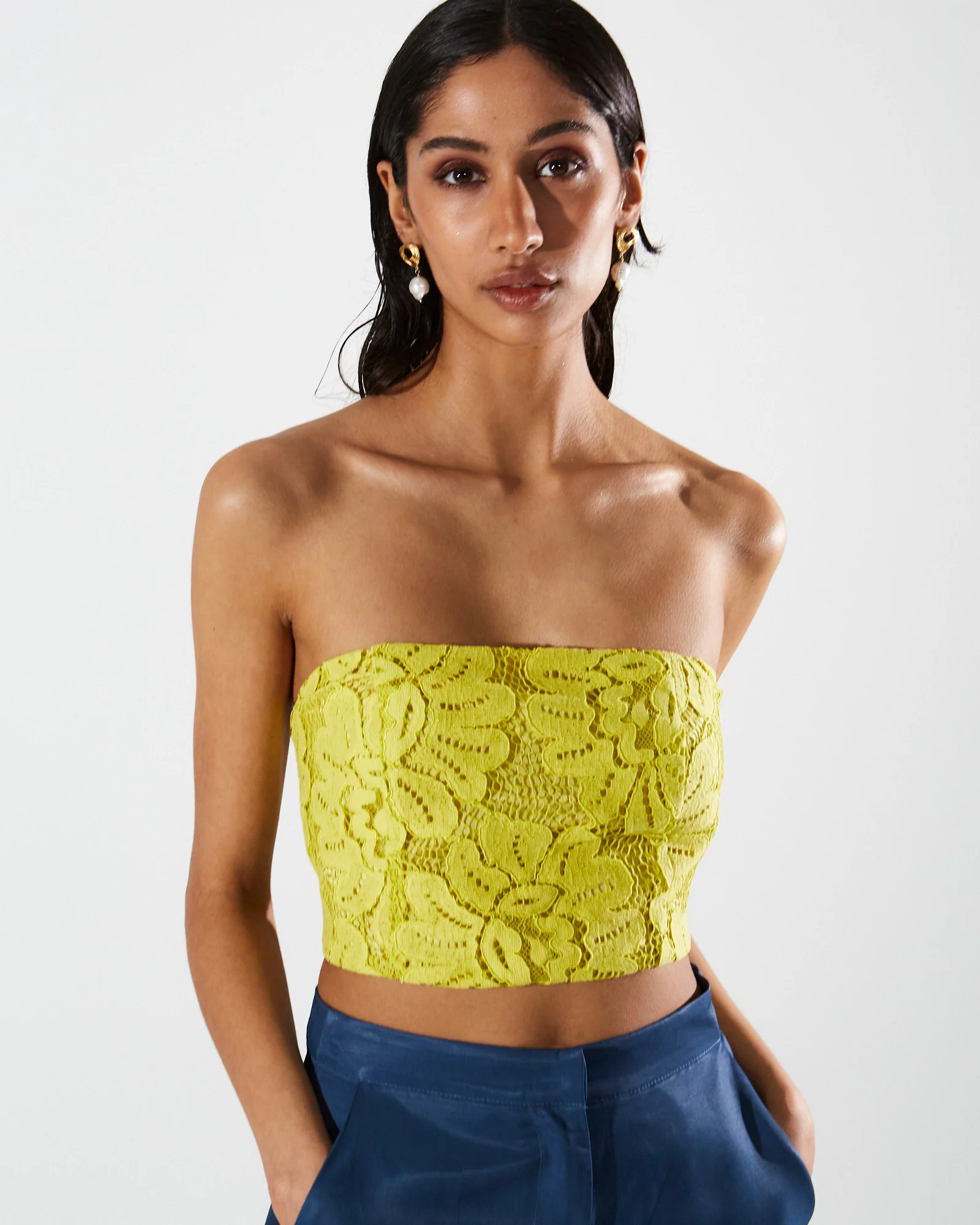 Simone lace strapless top