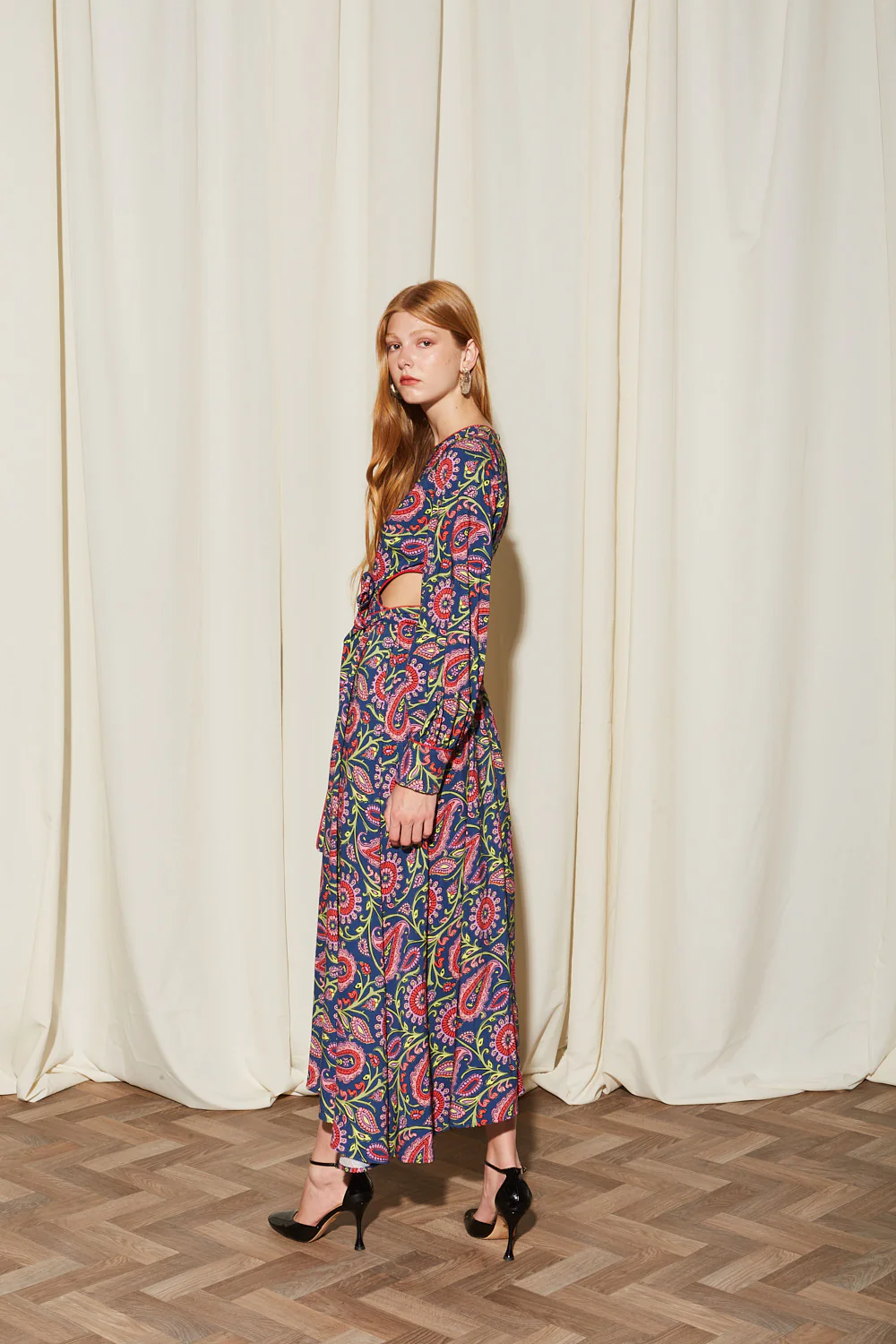 Vivienne viscose cut out dress - Image 5