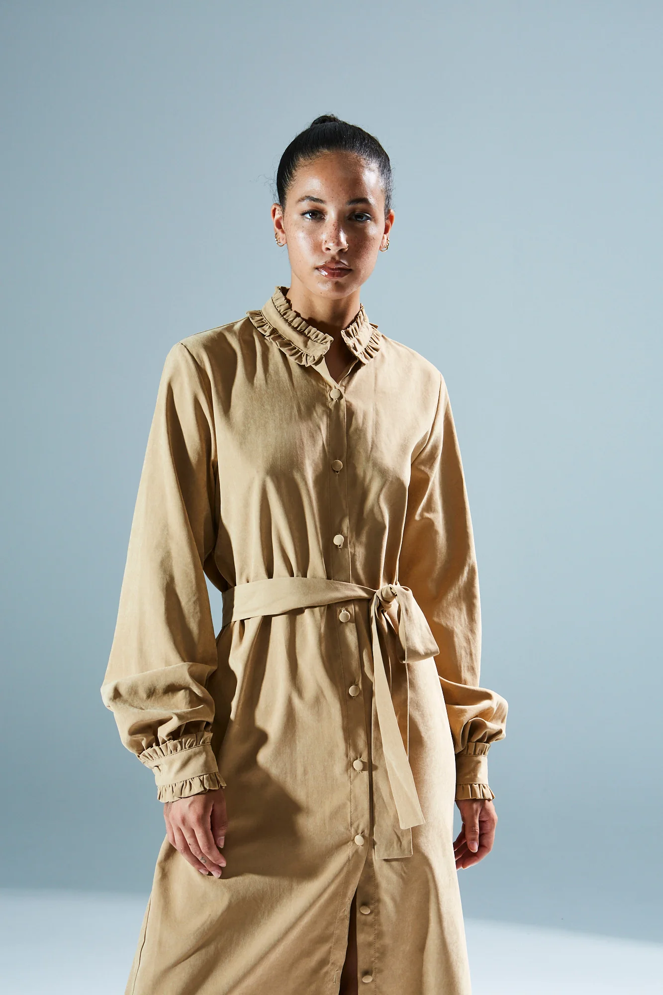 Zelda beige shirtdress - Image 4