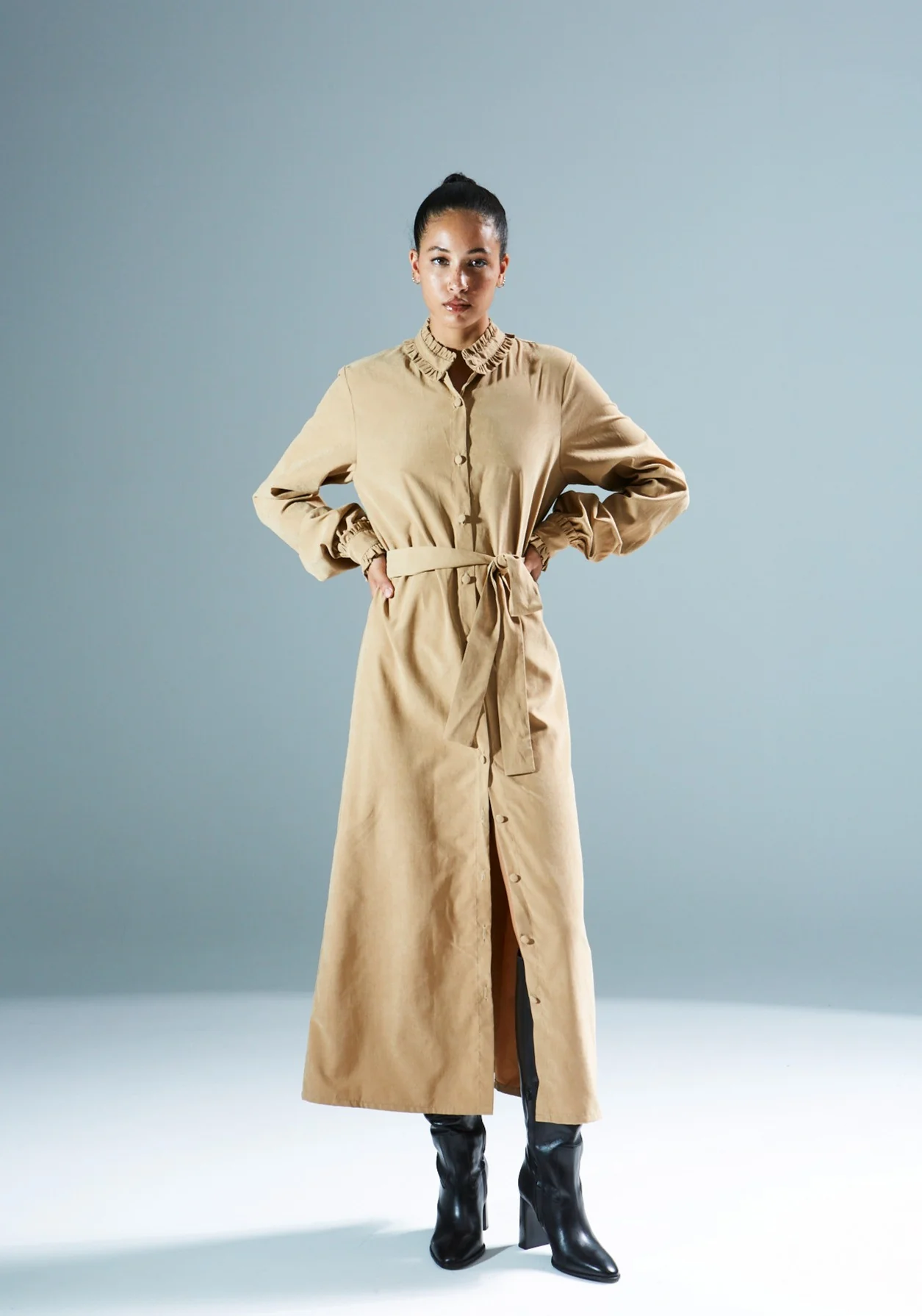 Zelda beige shirtdress - Image 5