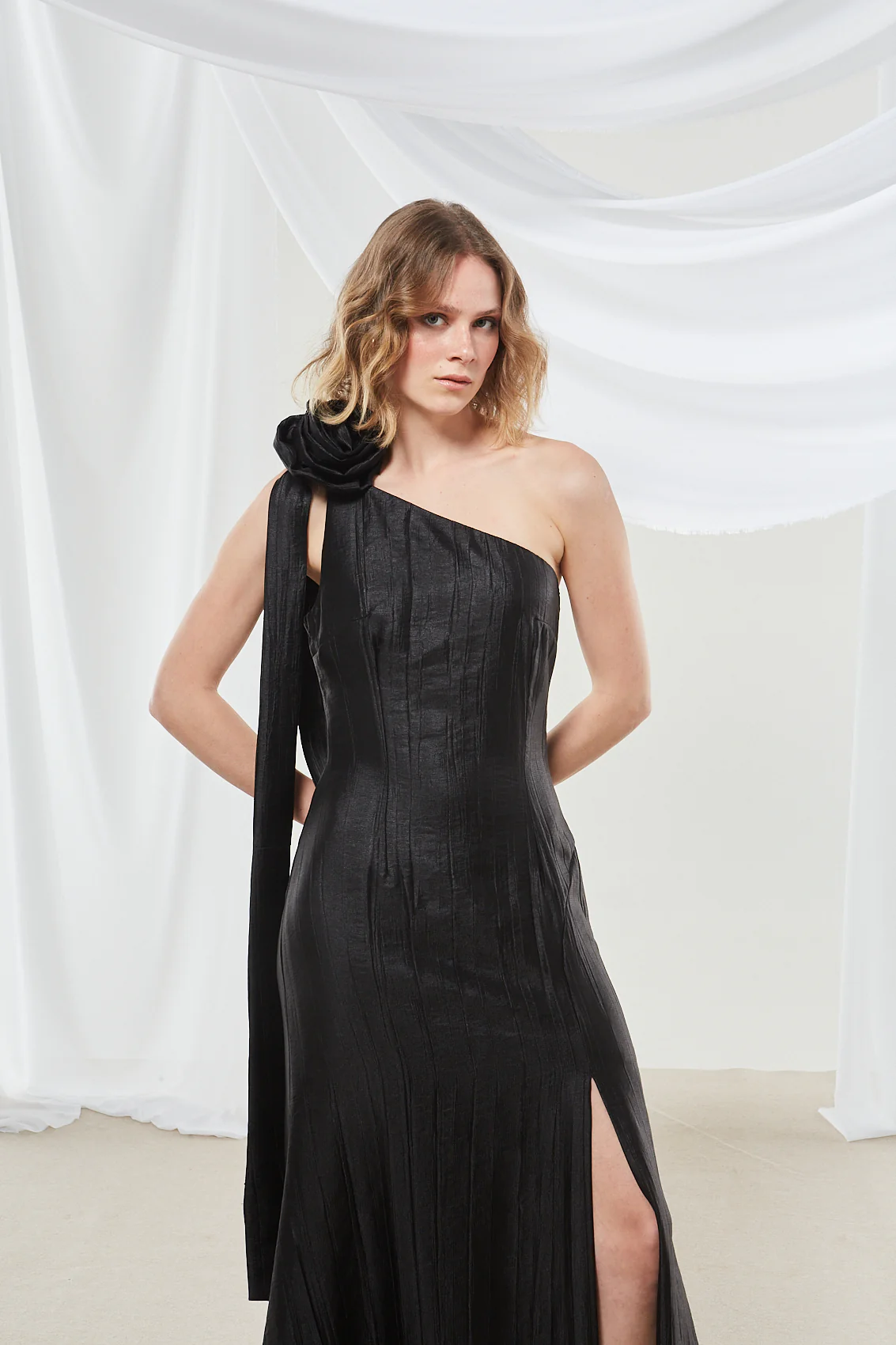 Zinnia one shoulder black dress - Image 3